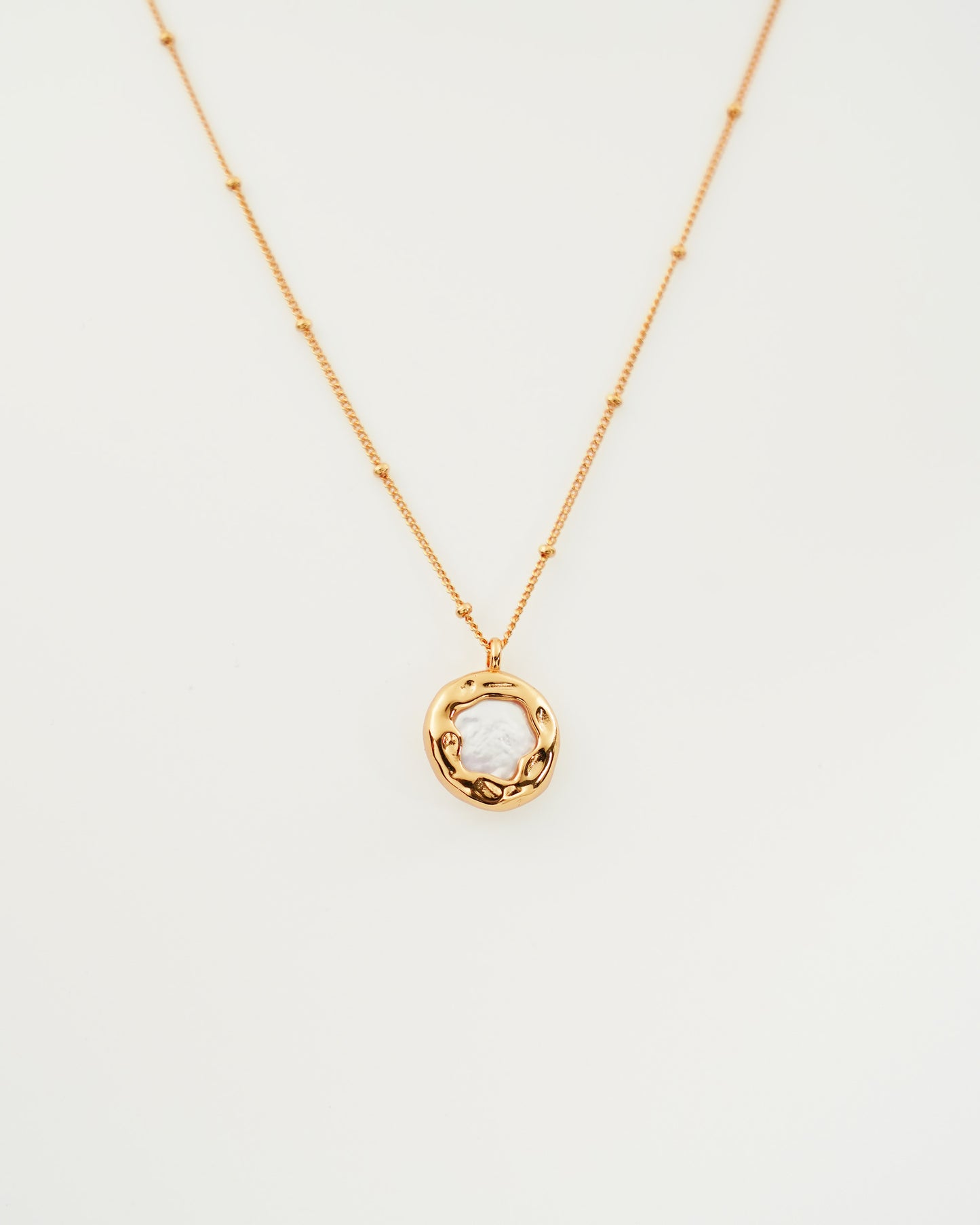 Reversible Baroque Pearl Pendant Necklace, back view