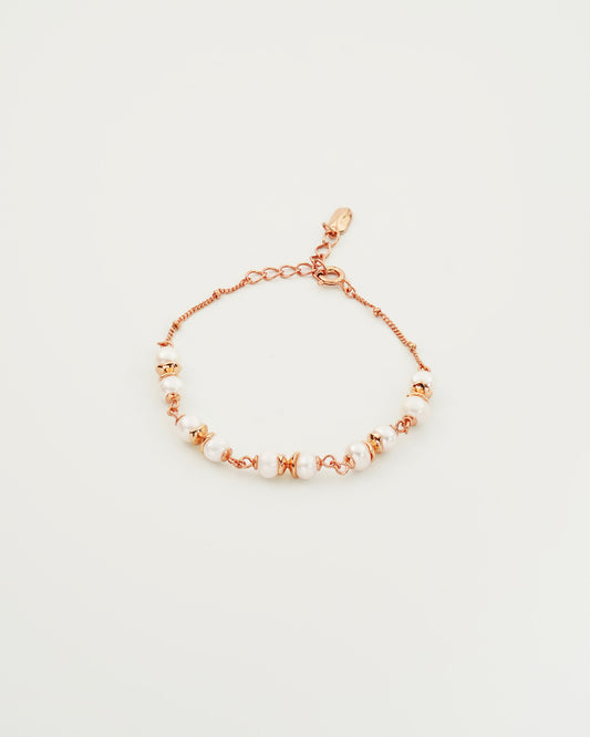 Cohesion Pearl Bracelet, top view