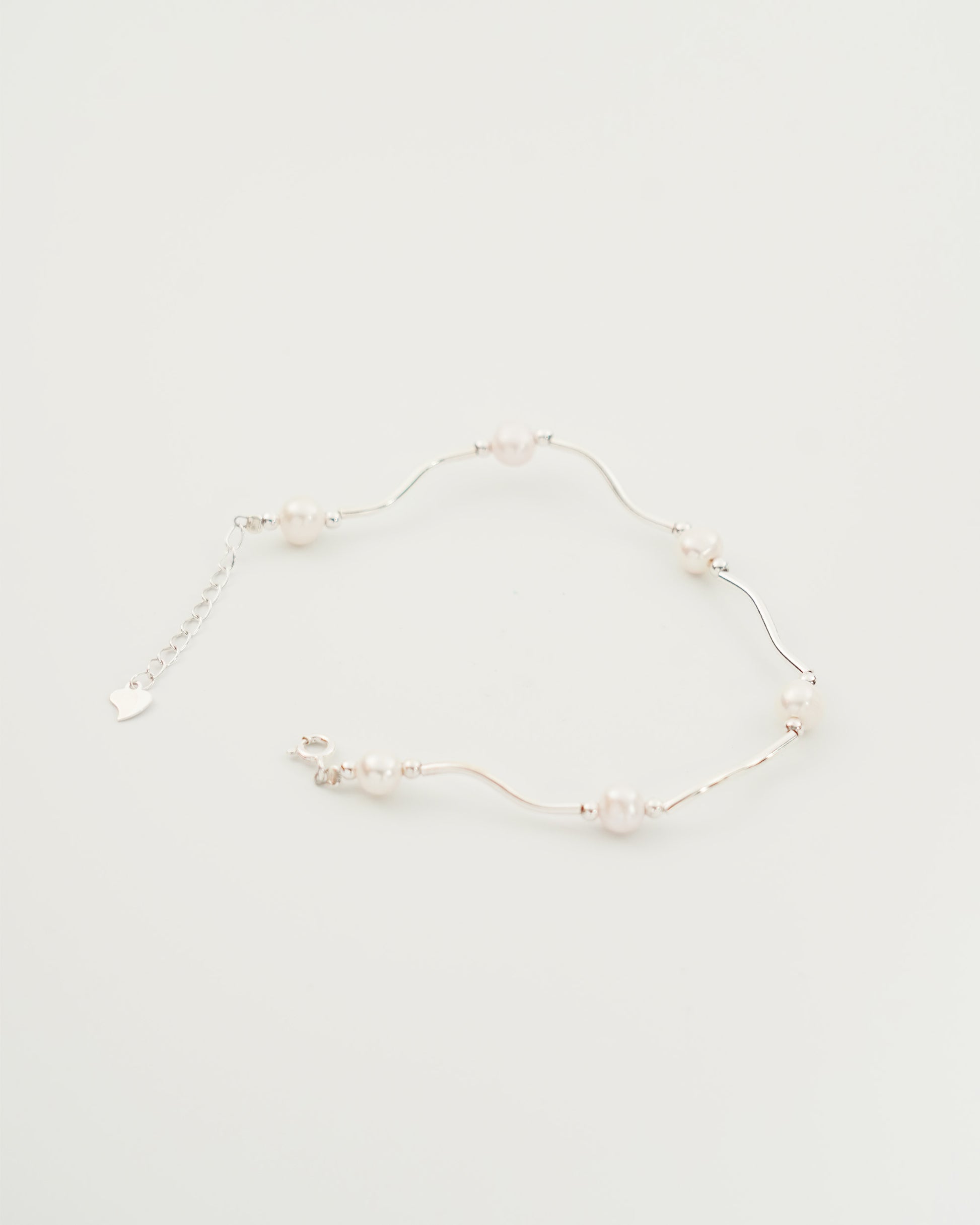 Wave Pearl Bracelet, side view