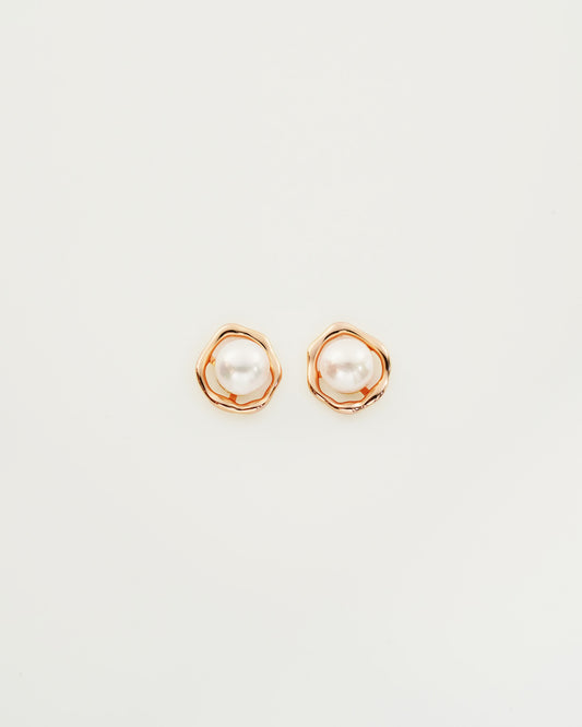 Essential Bold Pearl Studs, top view