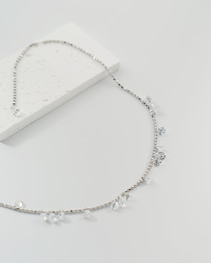 Starry Zirconia Droplet Necklace