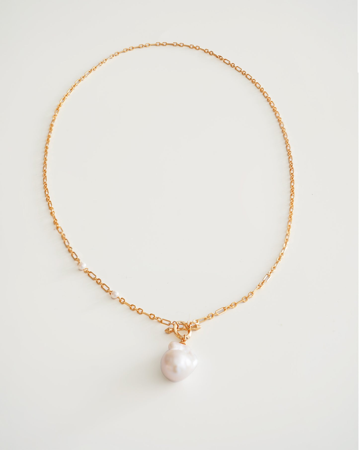 Chunky Baroque Pearl Pendant Necklace - top view