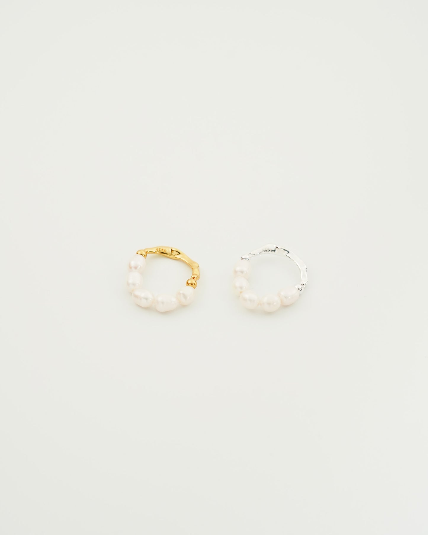 Irregular Pearl Ring, top view